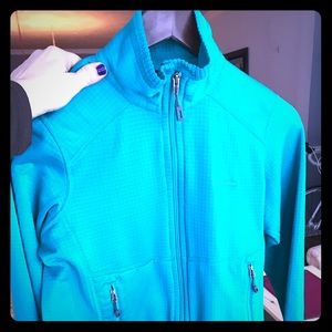 Patagonia R1 layering mid weight spring jacket!